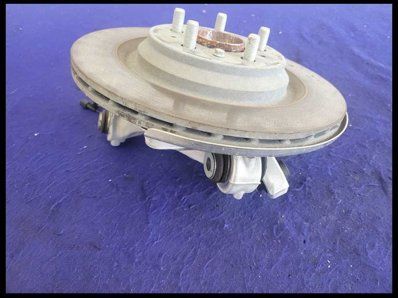 2017-2021 Tesla Model 3 Standard Plus Driver Left Rear Spindle Knuckle Hub - The Parts Farm