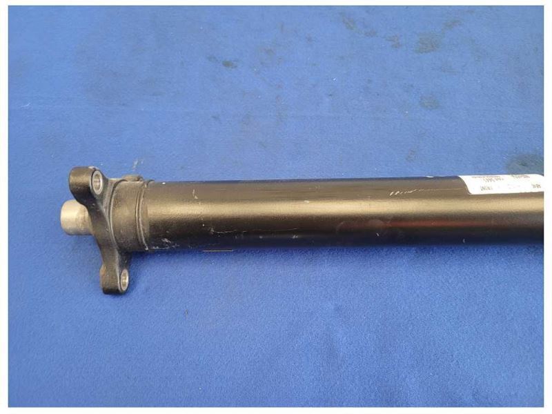 2018-2020 Chevrolet Camaro SS 6.2L Driveshaft Automatic Transmission A/T C124 - The Parts Farm