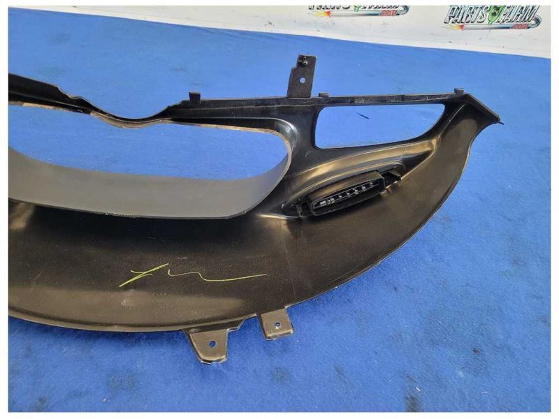 1993 Chevrolet Camaro Z28 Coupe Dashboard Upper Panel Bezel Vent Molding 2546 - The Parts Farm