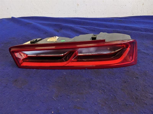 2016-2018 Chevrolet Camaro LS LT SS Passenger Taillight Lamp Lens New Take Off