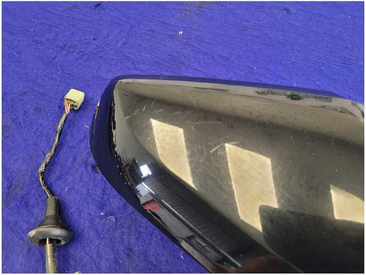 20102015 Chevy Camaro SS Passenger Rear View Mirror Power Heat DD1 Black 2725
