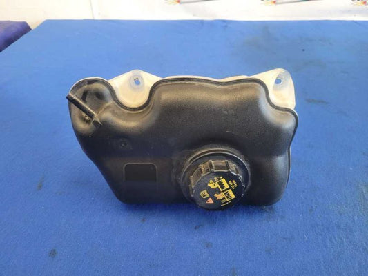 2005-2009 Ford Mustang GT 4.6L Front Coolant Reservoir Bottle 2422
