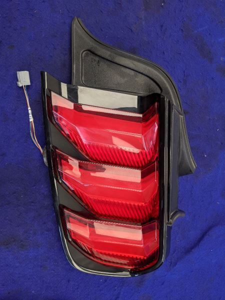2018-2023 Ford Mustang GT S550 Passenger Right Tail Light Lamp Brake Lens OEM - The Parts Farm
