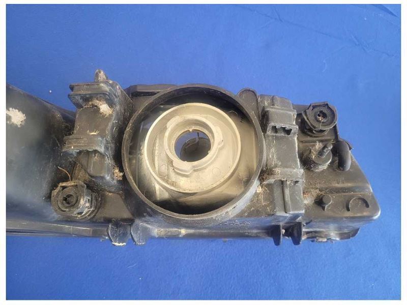 1999-2004 Ford Mustang GT Cobra Driver Front Left Headlight Lamp *Faded* 2570 - The Parts Farm