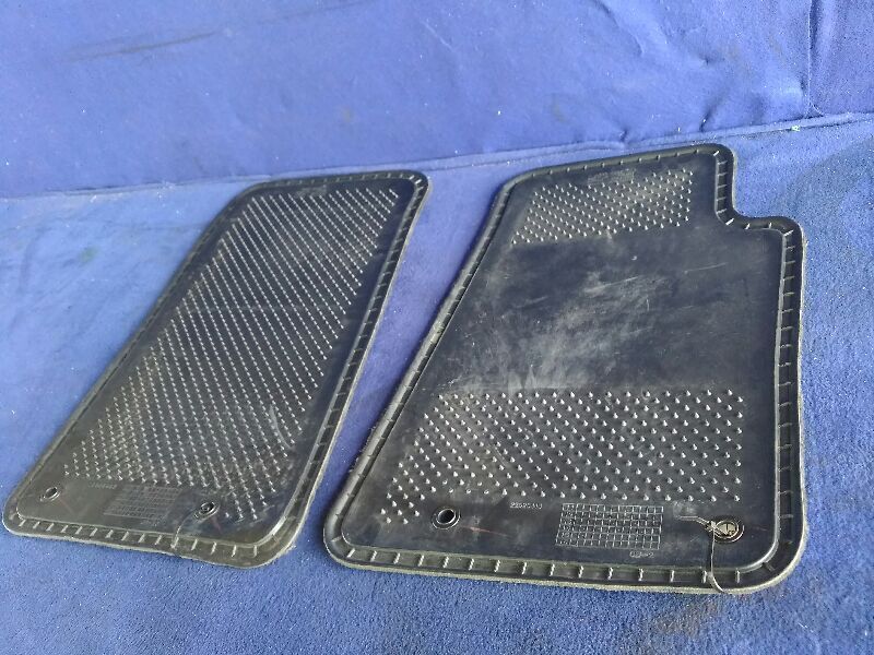 2010-2015 CAMARO SS LT ZLE RS FRONT CARPET FLOOR MATS PAIR DRIVER PASSENGER OEM - The Parts Farm