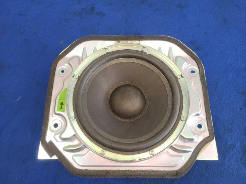2010-2015 Chevrolet Camaro ZL1 Convertible Rear Subwoofer Speaker 2459 - The Parts Farm