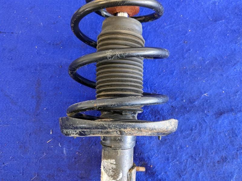 2010-2011 Chevrolet Camaro SS Front Driver Left Strut Spring Suspension - The Parts Farm