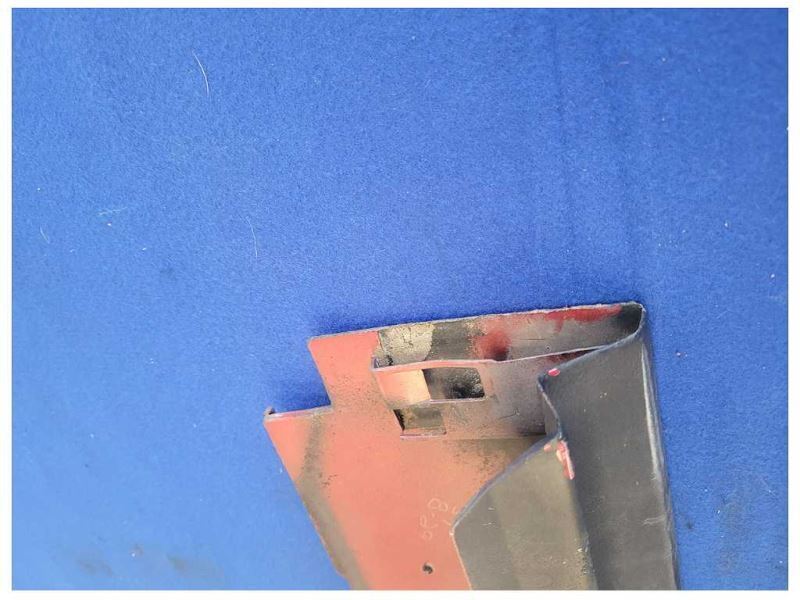 1999-2004 Ford Mustang GT Coupe Driver Lower Rocker Molding Panel *Read* 2474 - The Parts Farm
