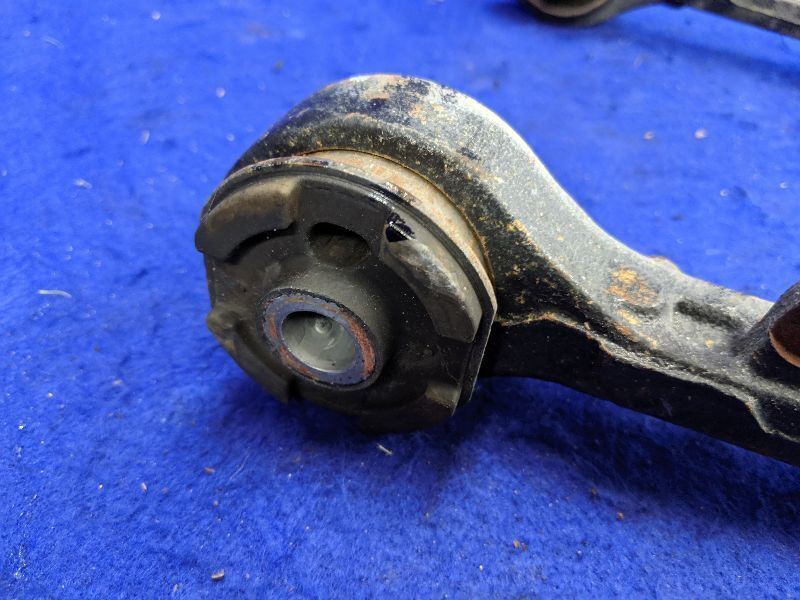 2008-2014 Dodge Challenger SRT8 6.4L 392 Passenger Control Arm Upper Front RWD - The Parts Farm