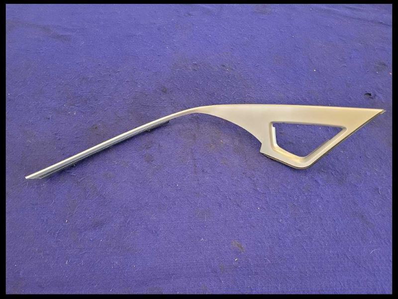 2014-2019 Chevrolet Corvette C7 Z06 Dash Trim Center Console Upper Handle - The Parts Farm