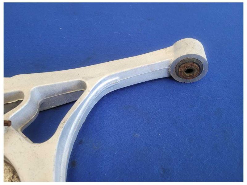 1999-2004 Ford Mustang Cobra SVT DOHC Passenger Rear Lower Control Arm IRS 1897 - The Parts Farm