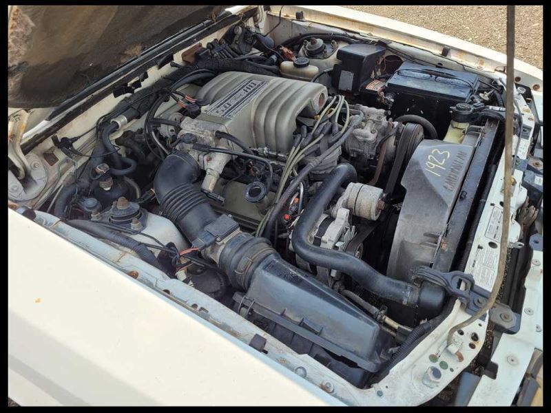 1987-1993 Ford Mustang GT 5.0L Convertible Fender Apron Plug Passenger RIght - The Parts Farm