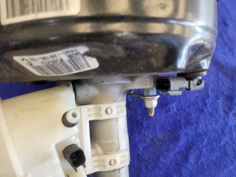 2015-2017 Mustang GT S550 Power Brake Booster No PP M/T Master Cylinder2390 - The Parts Farm
