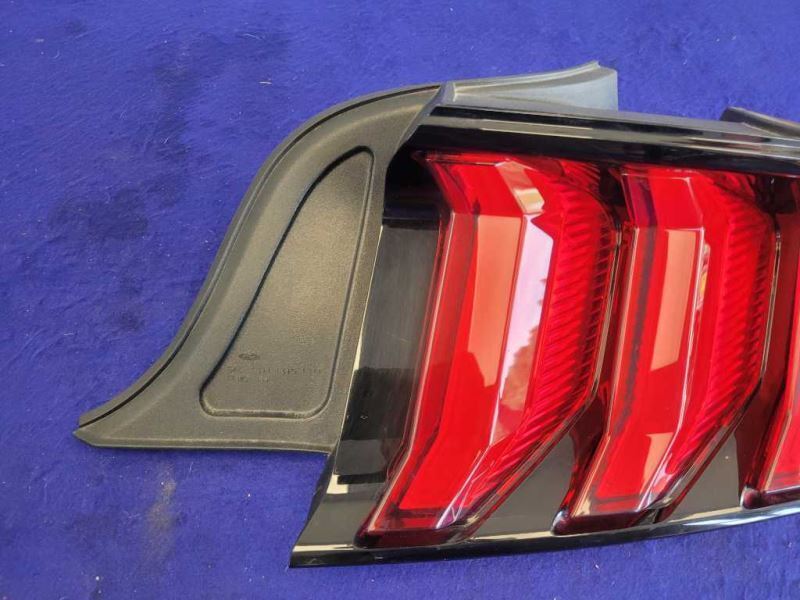 2018-2023 Ford Mustang GT S550 Passenger Rear Tail Light Brake Lamp 2353 - The Parts Farm