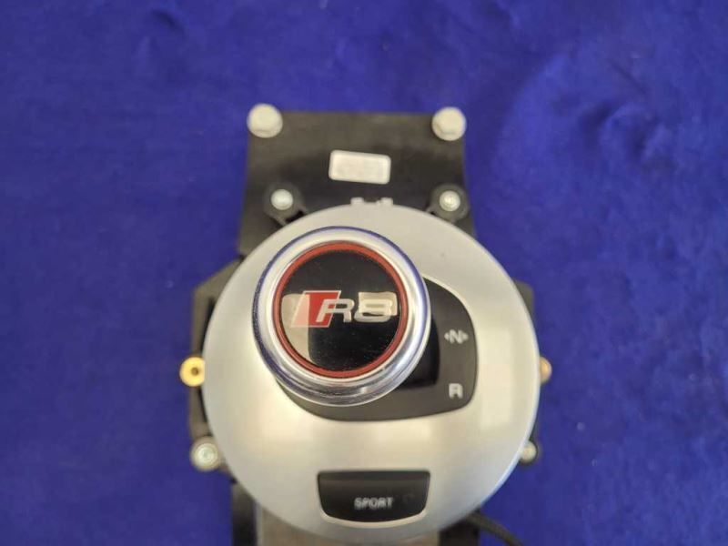 2014-2015 Audi R8 V10 S Tronic Shifter Floor Trim Plate Assembly 2136 - The Parts Farm
