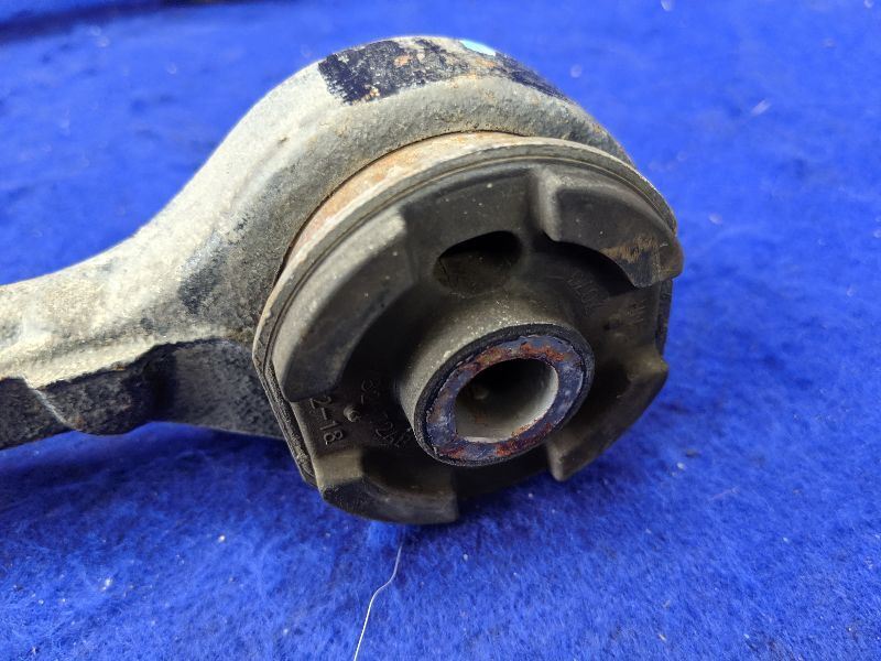 2008-2014 Dodge Challenger SRT8 6.4L 392 Passenger Control Arm Upper Front RWD - The Parts Farm