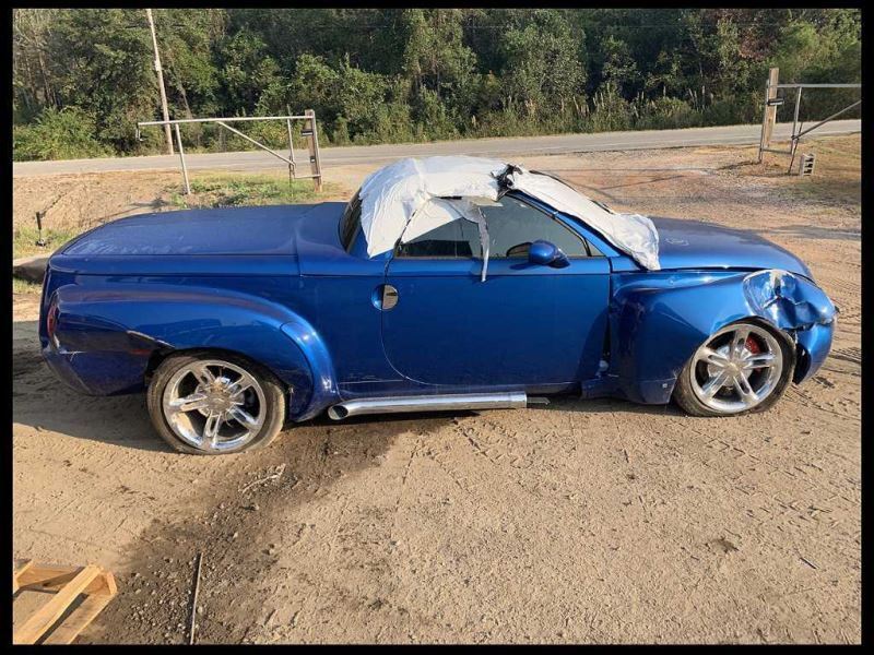 2003-2006 Chevrolet SSR Hard Cargo Tonneau Cover Topper Bed Cover Assembly - The Parts Farm