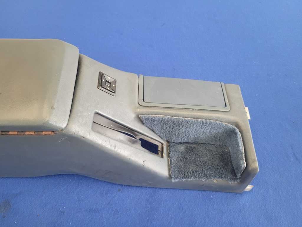 1990 Ford Mustang GT Mclaren Convertible Armrest Center Console Blue 2603 - The Parts Farm