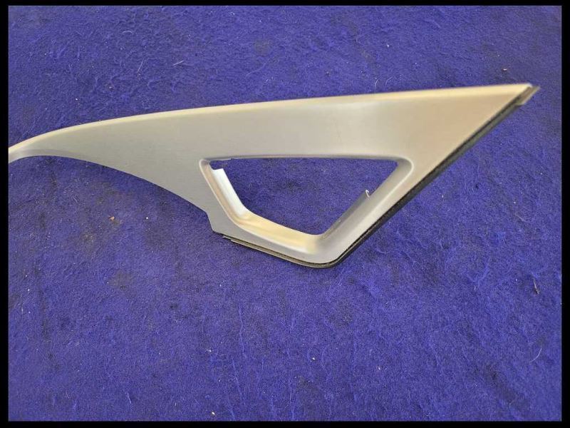 2014-2019 Chevrolet Corvette C7 Z06 Dash Trim Center Console Upper Handle - The Parts Farm