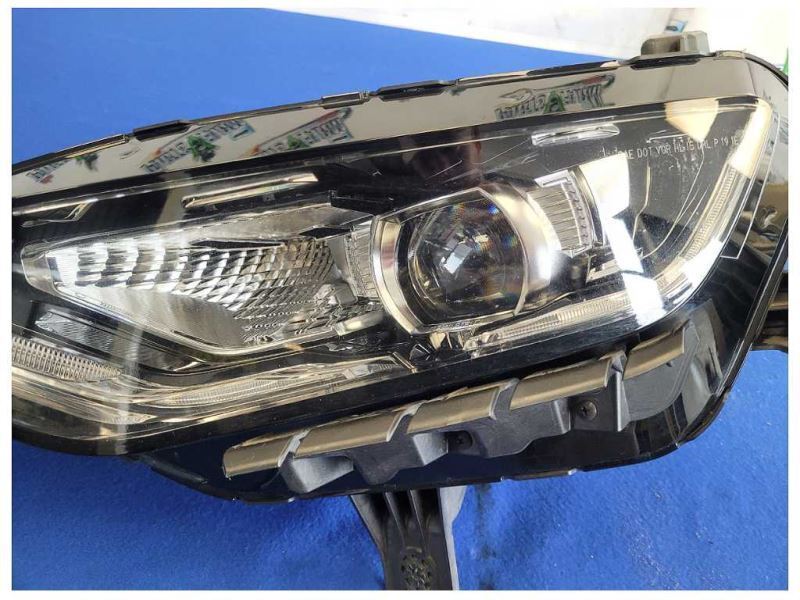 2019-2020 Chevrolet Camaro SS Driver Left Front Headlight Lamp Lens 2538 - The Parts Farm