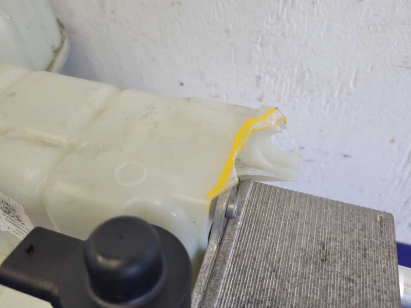 2017 2018 2019 2020 Tesla Model 3 Standard Coolant Reservoir Fluid Overflow - The Parts Farm