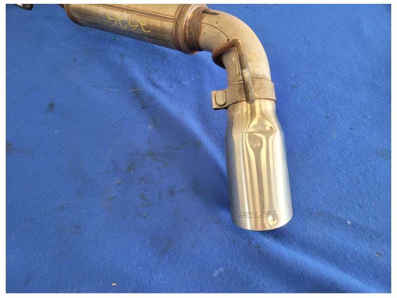 2010-2015 Chevrolet Camaro SS Coupe SLP Exhaust Tips Muffler Axle *Dents* 2528 - The Parts Farm