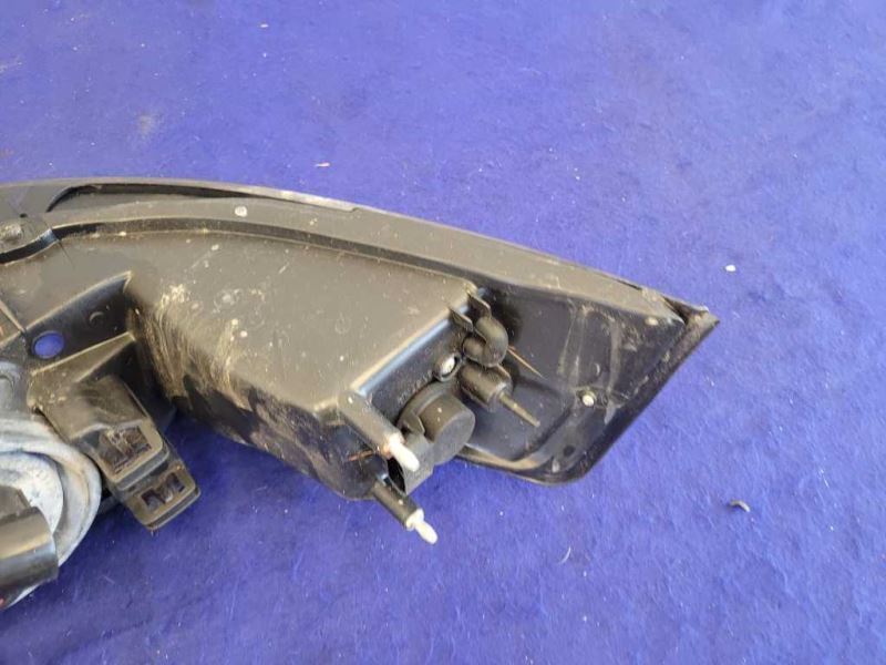 1999-2004 Ford Mustang Cobra SVT DOHC 4.6L Driver Front Headlight Lamp 2276 - The Parts Farm
