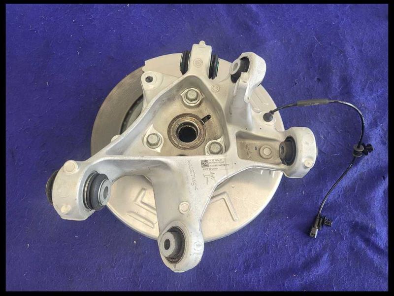 2017-2021 Tesla Model 3 Standard Plus Driver Left Rear Spindle Knuckle Hub - The Parts Farm