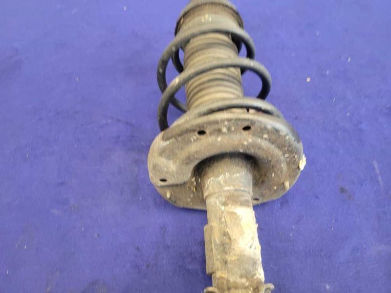 2010-2011 Chevrolet Camaro SS Passenger Right Strut Front Spring Suspension 2416 - The Parts Farm
