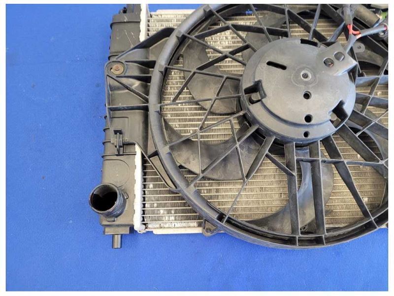 1999-2004 Ford Mustang GT 4.6L Coupe Front Radiator Fan M\T Engine Cooling 2556 - The Parts Farm