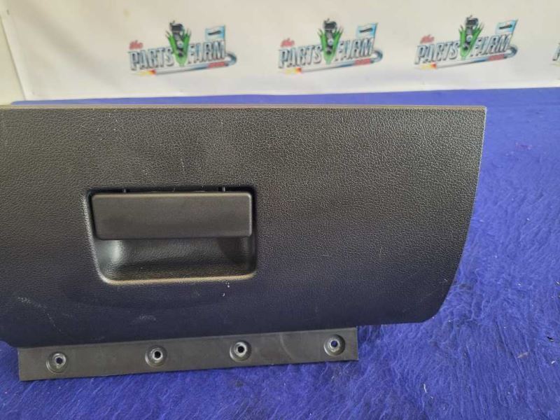 2010-2014 Ford Mustang GT Glove Box Storage Dash Panel Passenger Latch 2340 - The Parts Farm