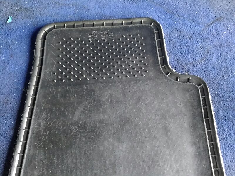 2010-2015 CAMARO SS LT ZLE RS FRONT CARPET FLOOR MAT DRIVER PASSENGER OEM - The Parts Farm