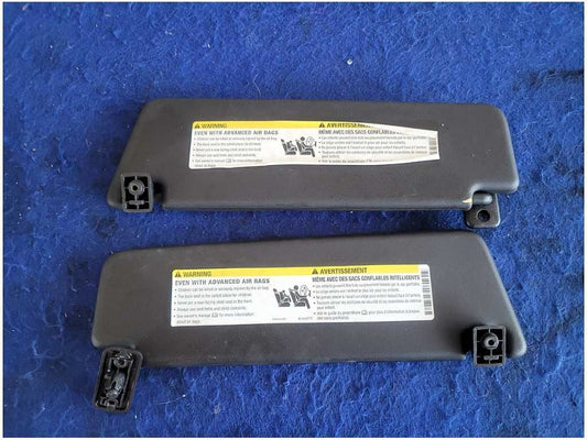 20102015 Chevrolet Camaro SS Coupe Pair Front Door Panels Mirror *Read 2898