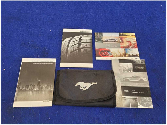 2015 Ford Mustang GT S550 Owner's Manual Booklet Pamphlet Cover Black 2802