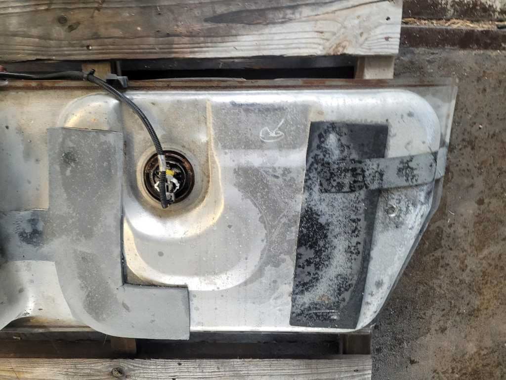 1987-1993 Ford Mustang GT LX 5.0L Fuel Tank Gas Bladder Pump 15.4 Gallons 2603 - The Parts Farm