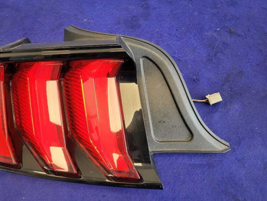2018-2023 Ford Mustang GT S550 Driver Left Rear Tail Light Lamp Brake 2353