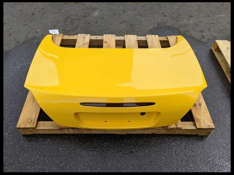 2005 Dodge Viper SRT-10 8.3L Convertible Trunk Hatch Tailgate Convertible Yellow - The Parts Farm