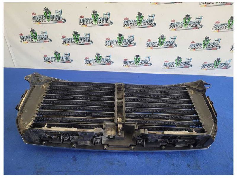 2015-2017 Ford F150 Pickup Truck Front Grille Center 3 Chrome Bars 2509 - The Parts Farm