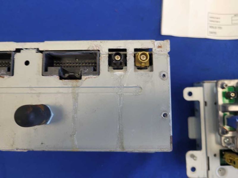 2016 Ford Mustang GT S550 Audio Radio Receiver AM FM Disc Screen 2450 - The Parts Farm