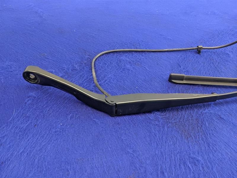 2017 2018 2019 2020 Tesla Model 3 Windshield Wiper Arm Blade Rubber - The Parts Farm