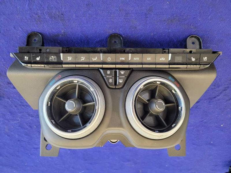 2016-2017 Chevrolet Camaro SS HVAC Temperature Control Dual Zone 2265 - The Parts Farm