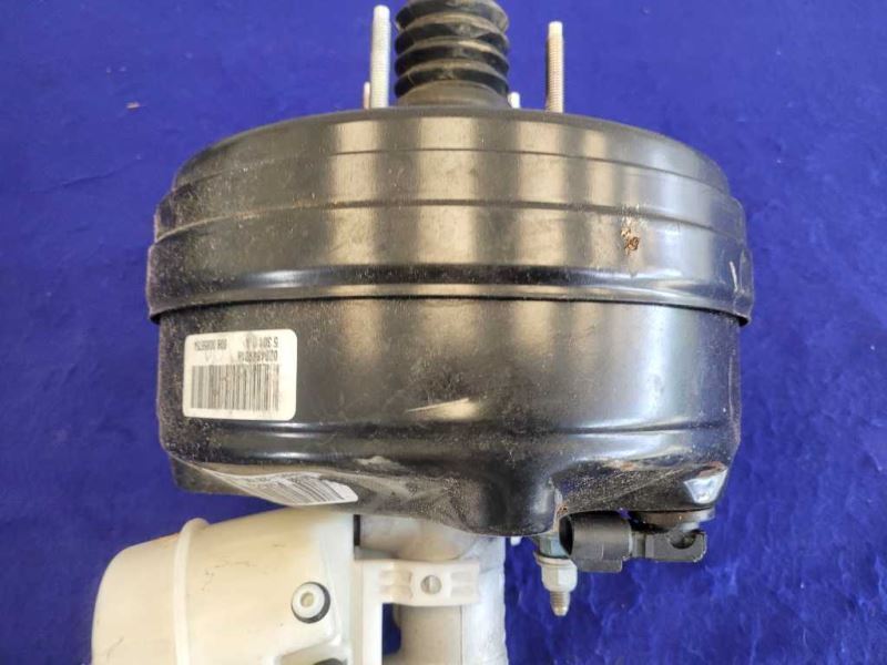 2015-2017 Mustang GT S550 Power Brake Booster No PP M/T Master Cylinder2390 - The Parts Farm