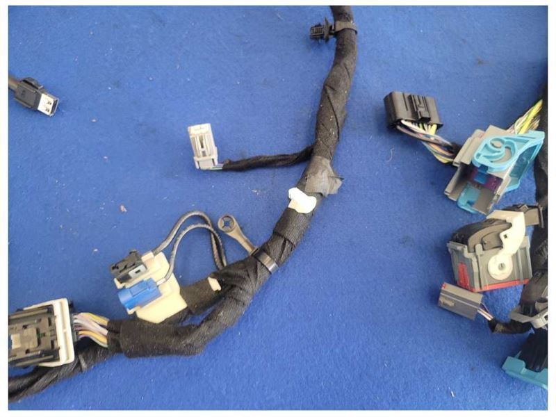 2021 Ford Mustang GT S550 Dash Harness Wire Plug Front 2543 - The Parts Farm