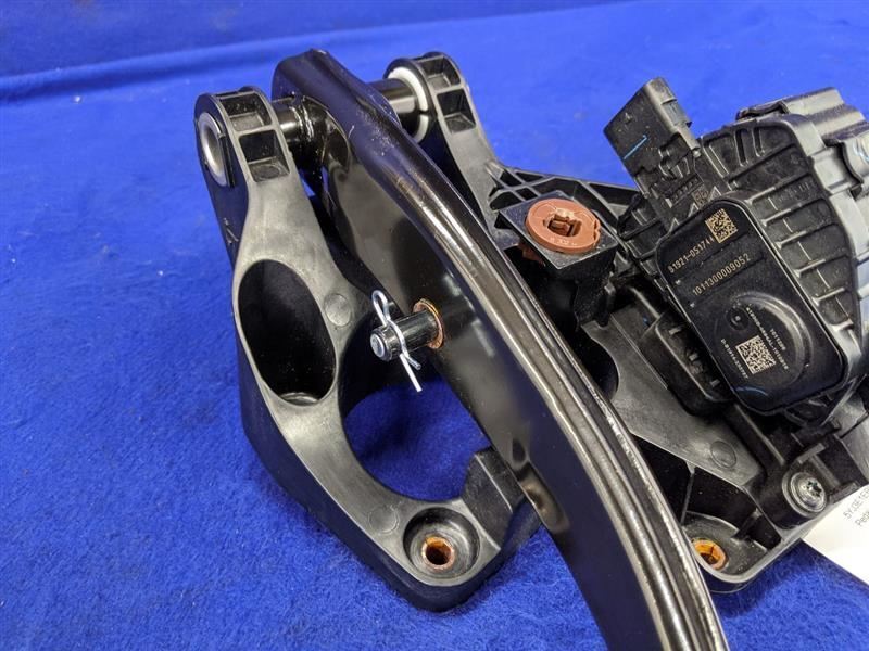 2018 2019 2020 Tesla 3 Brake Clutch Pedal OEM Factory Bracket Cover - The Parts Farm
