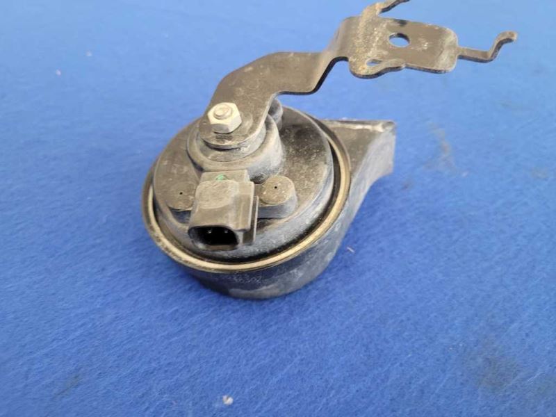 2010-2015 Chevrolet Camaro ZL1 Convertible Horn Sound Emergency Noise 2459 - The Parts Farm