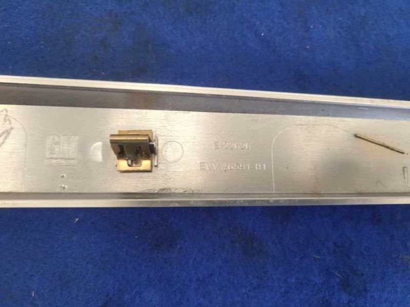 2003-2006 Chevrolet SSR Pickup Truck Dash Trim Kit Panel Vent 2432 - The Parts Farm
