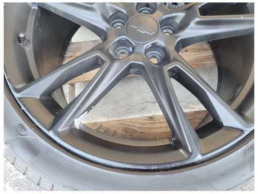 2016-2023 Chevrolet Camaro SS Rear Wheel 20x9.5 Black Wheel Spoke Scuffs 2492