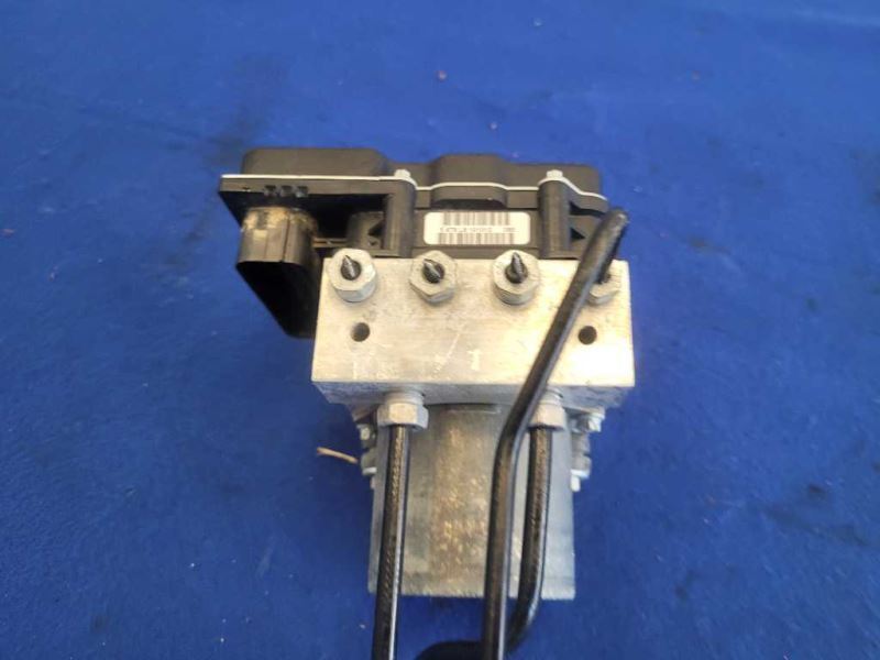 2012-2015 Chevrolet Camaro SS ABS Anti-Lock Brake Module Pump Front Switch 2430 - The Parts Farm
