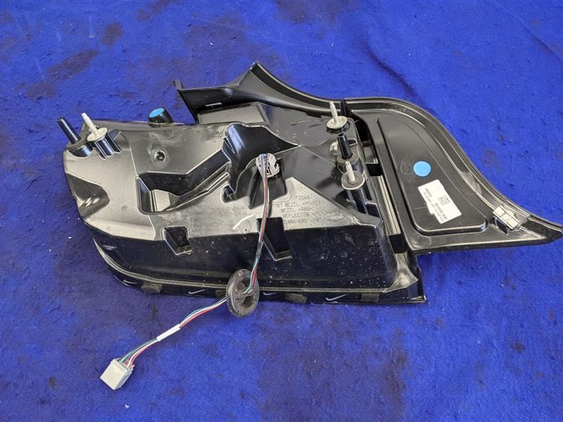 2018-2023 Ford Mustang GT S550 Passenger Right Tail Light Lamp Brake Lens OEM - The Parts Farm