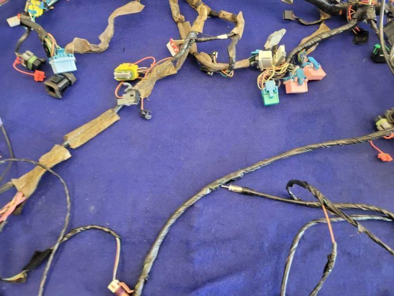 2004 Chevrolet Corvette FRC Z06 Dash Harness Wire Plug Cut Wires 2052 - The Parts Farm
